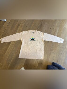 Tan Graphic Long Sleeve Tee Mountain Logo cognizant re.purpose size large NWOT